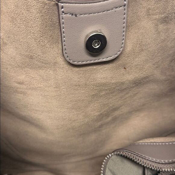 Elegant Taupe Leather Tote Bag SONDRA ROBERTS Squared Leather Gray LIKE NEW - Picture 7 of 8